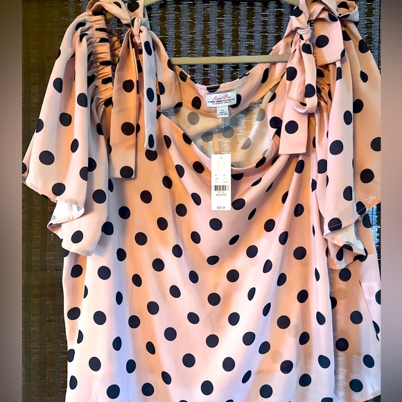 New York & Company Tops - NWT NY&CO Sweetpea top XXL